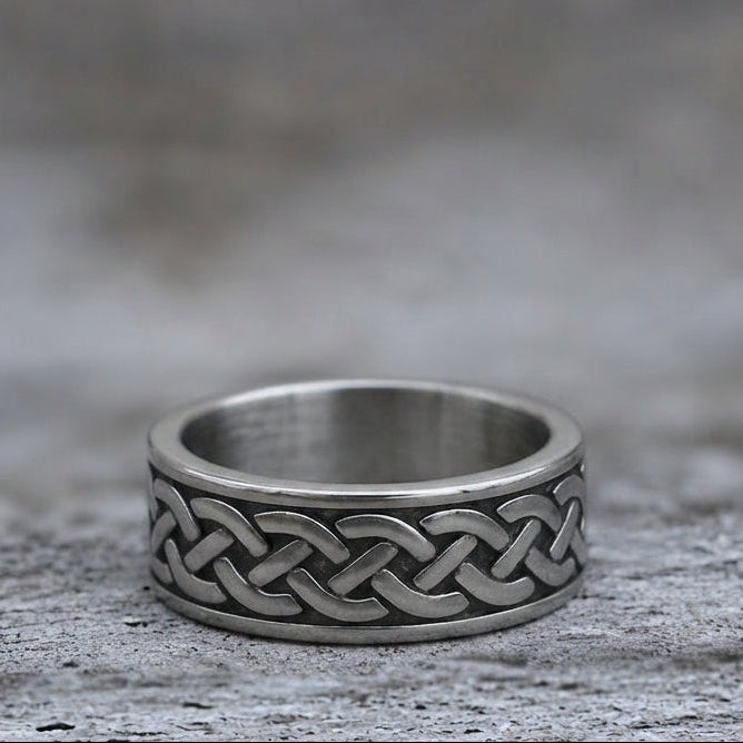 Celtic Interlace Eternity Band Ring