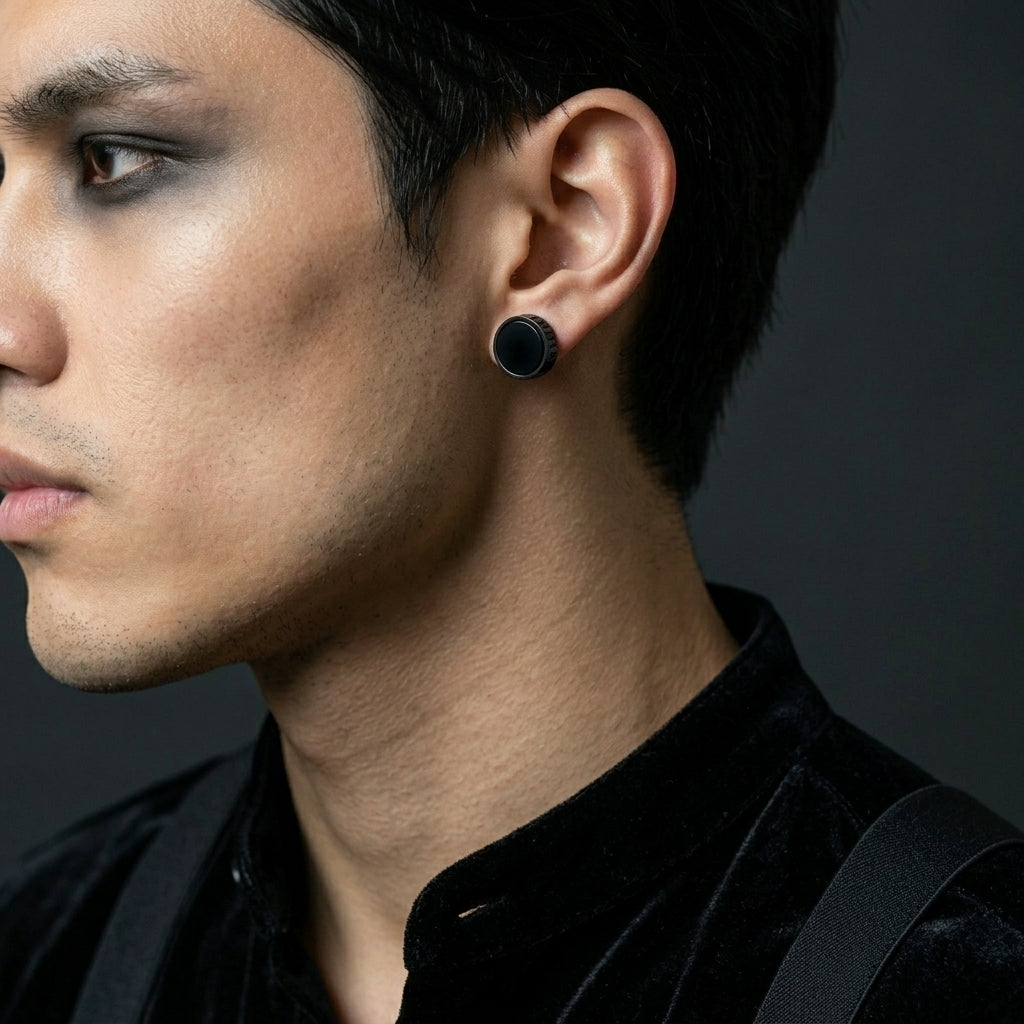 Rune-patterned black studs Earrings