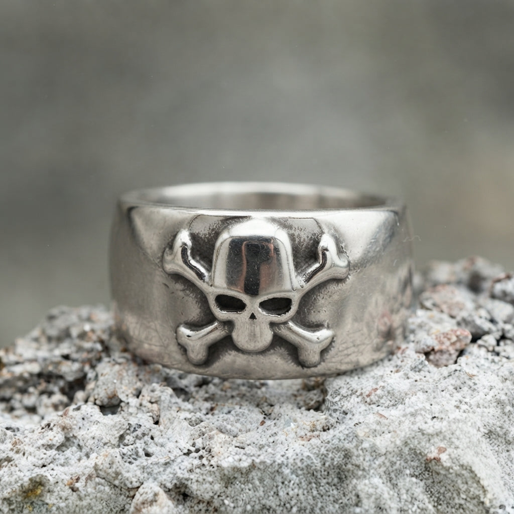 Crossbone Sovereign  Ring