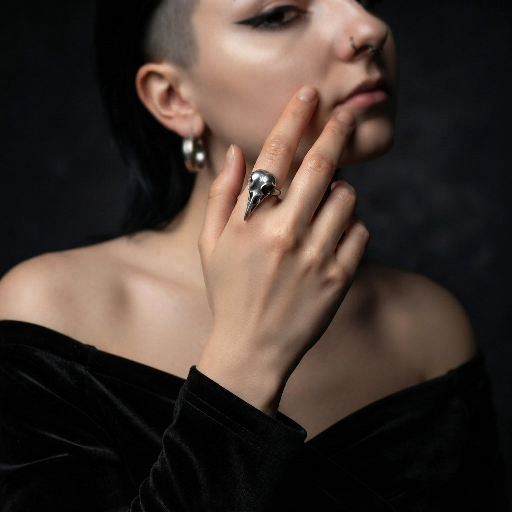 Raven Skull Beak Ring