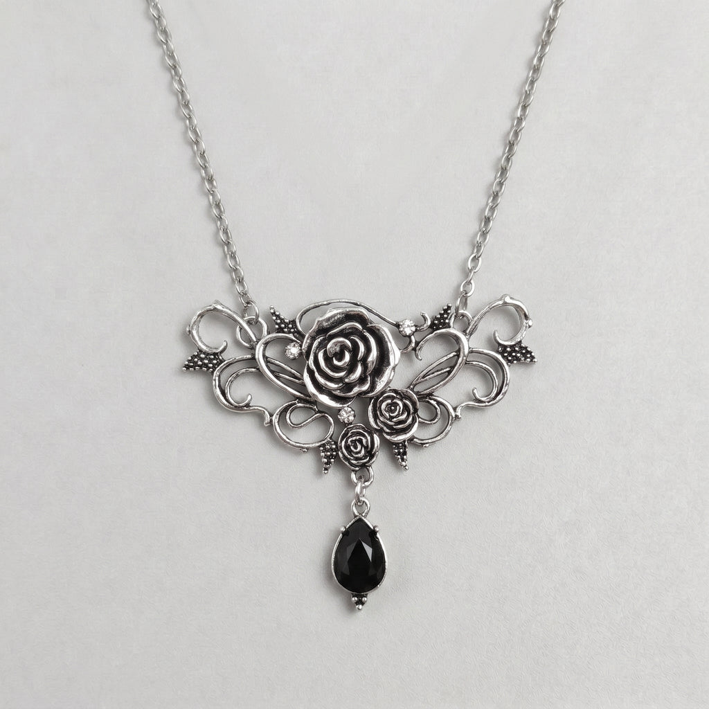 The Victorian Rose Necklace